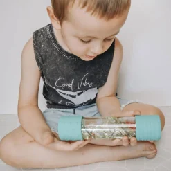 Butelka sensoryczna DIY Dinozaur