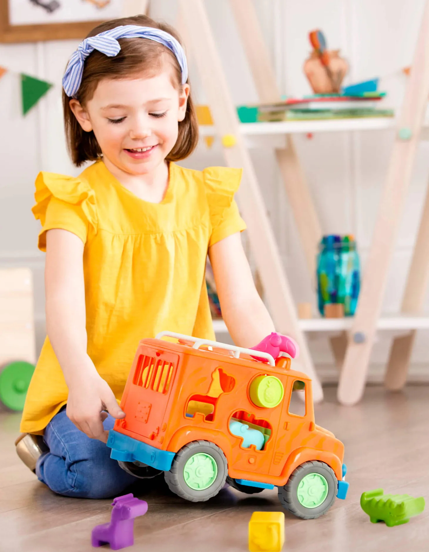 Ciężarówka Safari z klockami sorterami – Safari Shape Sorter Truck