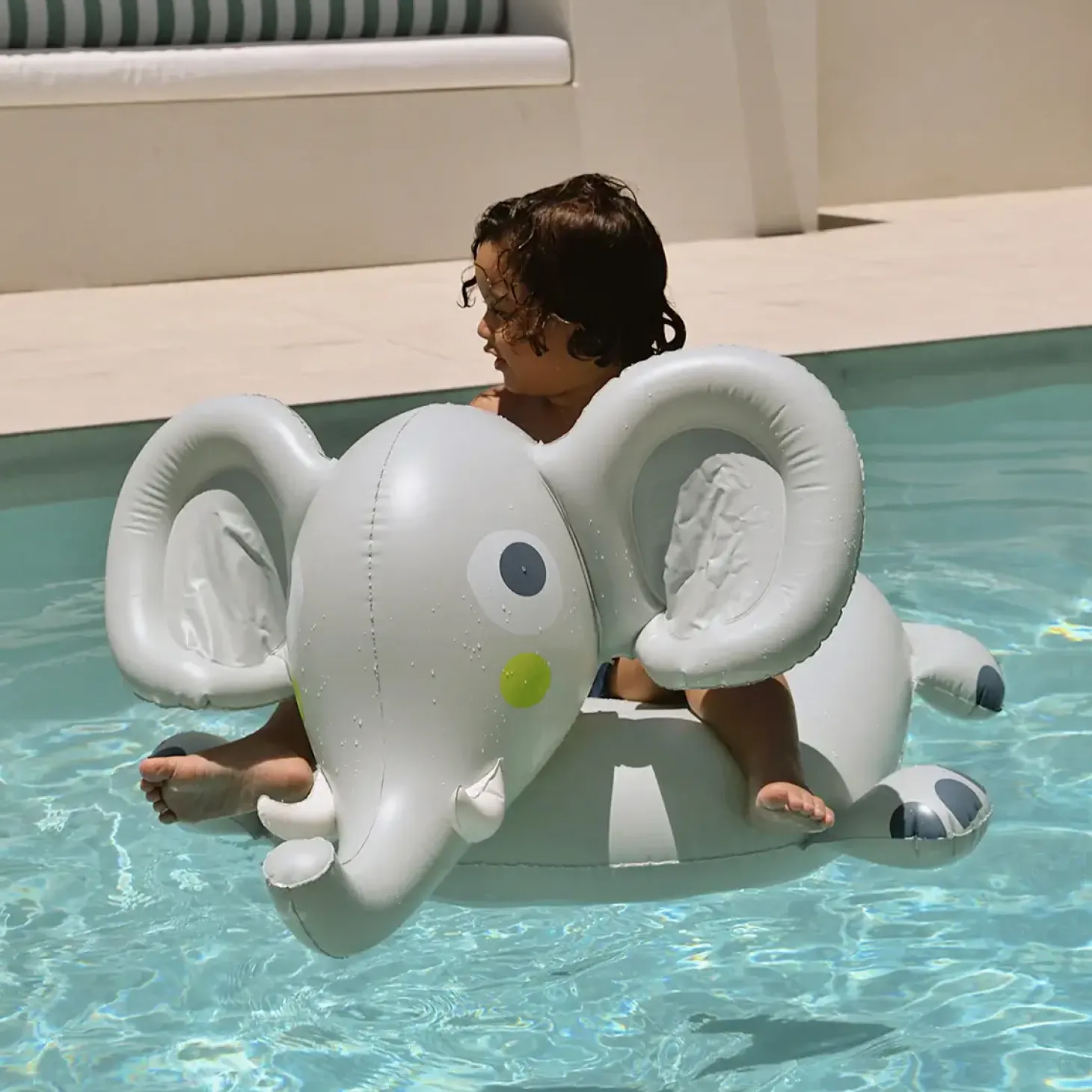 Dmuchany jeździk wodny - Eli the Elephant