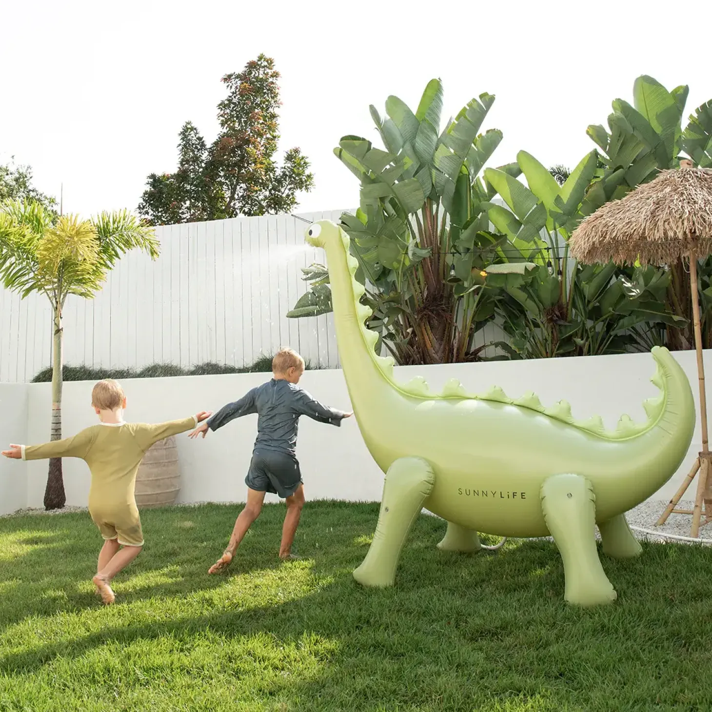 Dmuchany zraszacz gigant - Dino Into the Wild, khaki