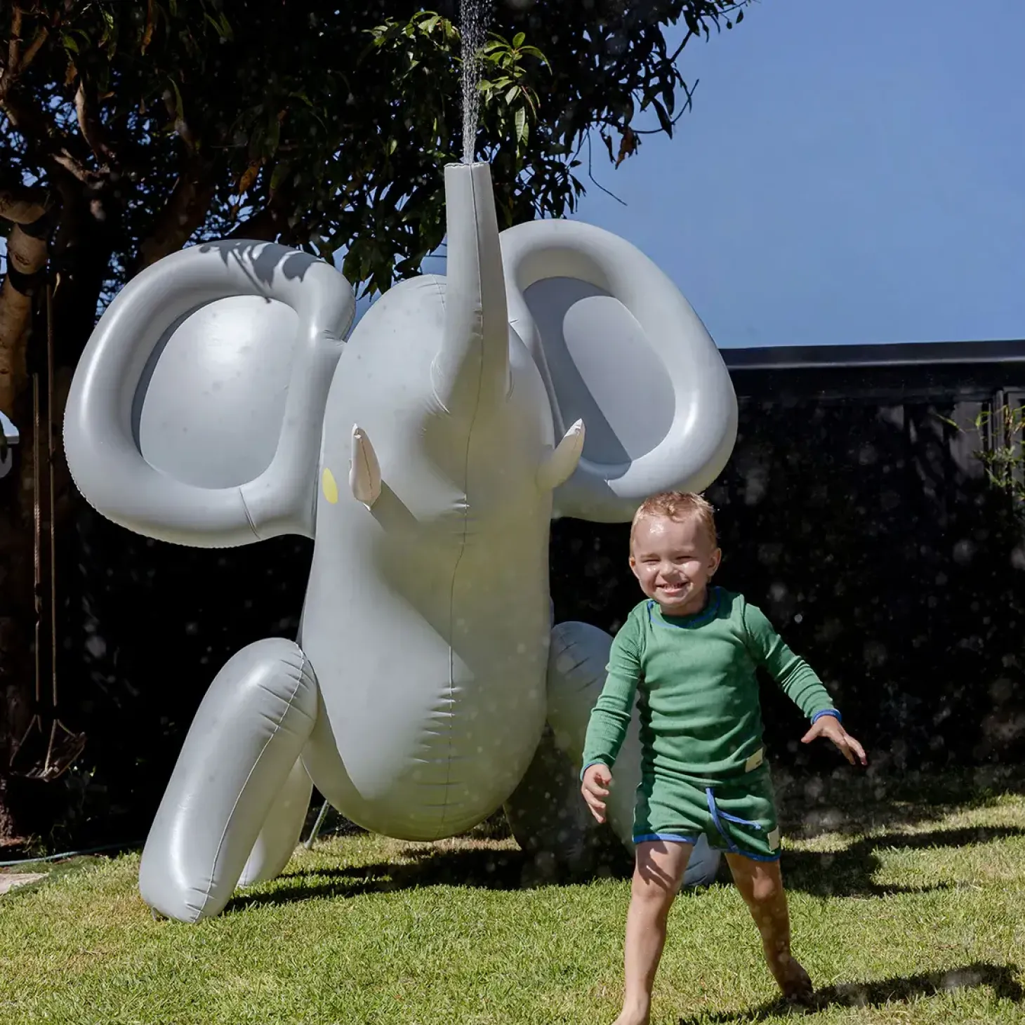 Dmuchany zraszacz gigant - Eli the Elephant