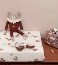 Duży dziergany miś z wełny alpaki - sienna pyjamas