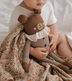 Duży dziergany miś z wełny alpaki - oat pyjamas
