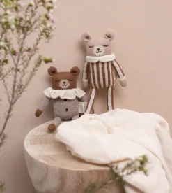 Dziergany miś z wełny alpaki - oat pyjamas