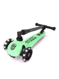 Highwaykick 3 LED Hulajnoga składana ze świecącymi kółkami 3+ Kiwi