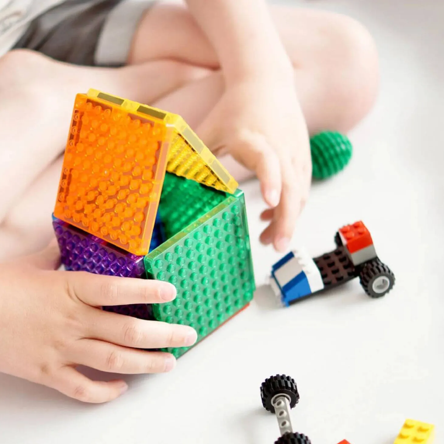 Klocki magnetyczne Brick Tiles Pack Intense - 16 el.