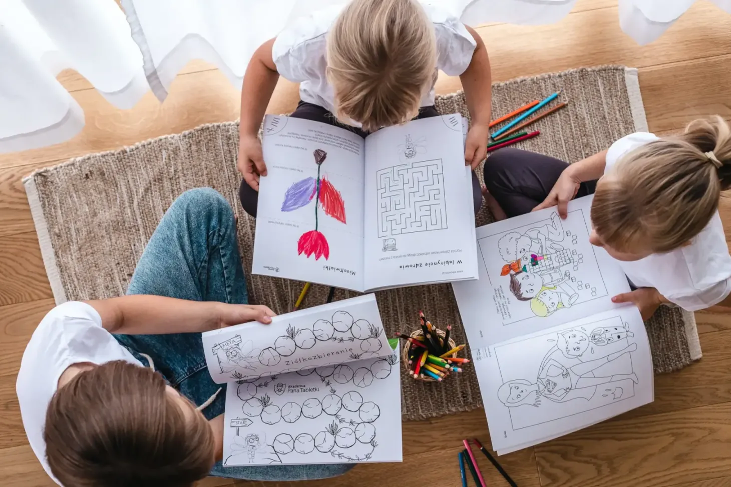 “Kolorowe ziółka” – książeczka edukacyjna dla dzieci