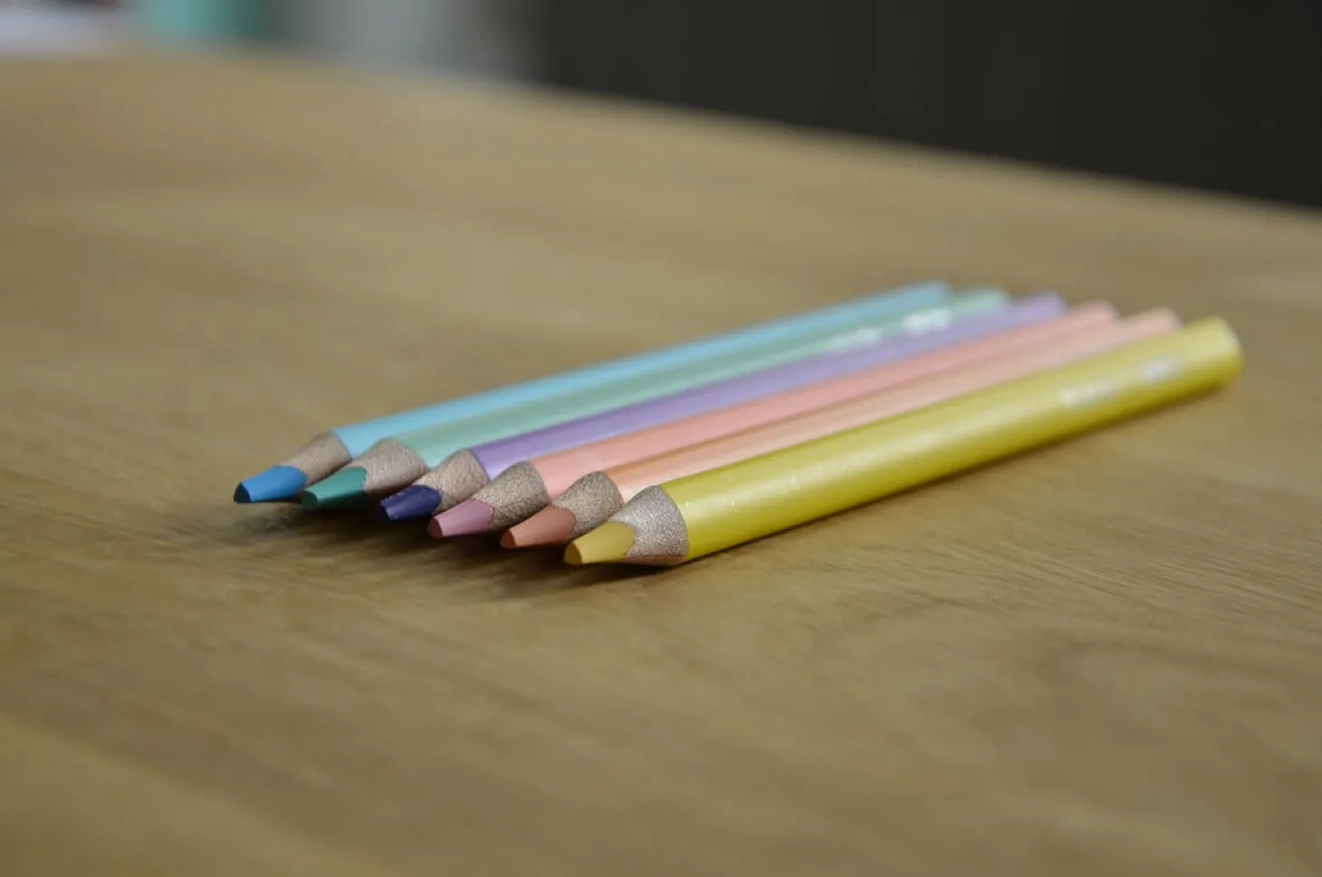 Kredki ołówkowe Jumbo - pastel