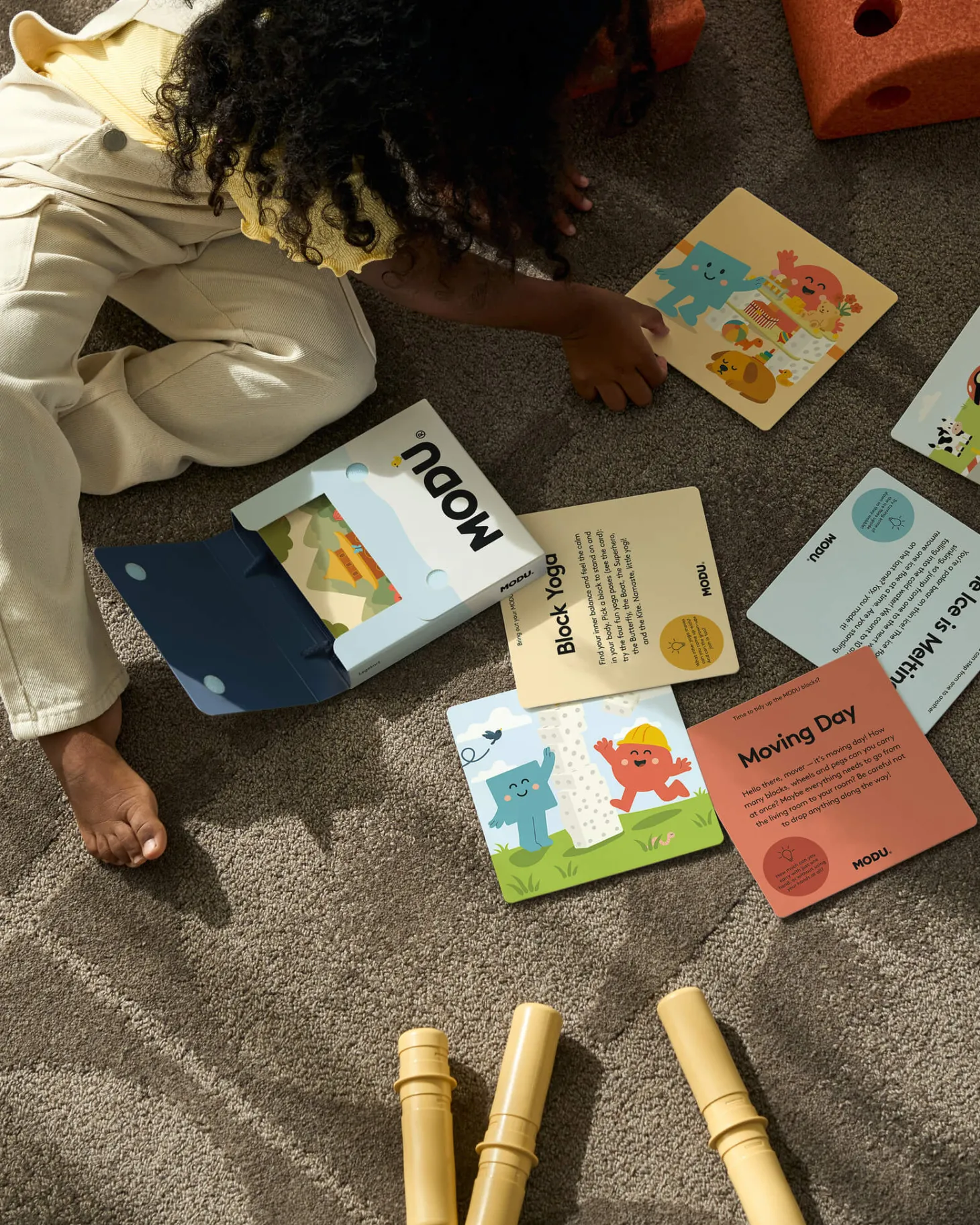 Książeczka Play Cards do klocków MODU (w języku angielskim)