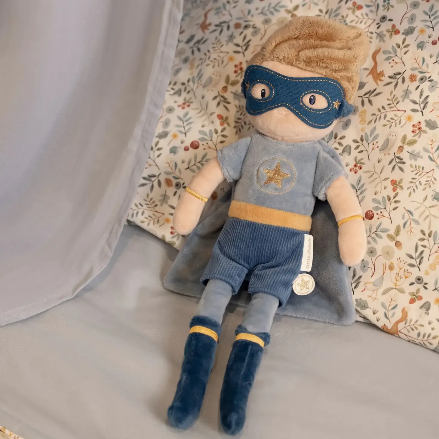 Lalka Supehero Jim 35 cm