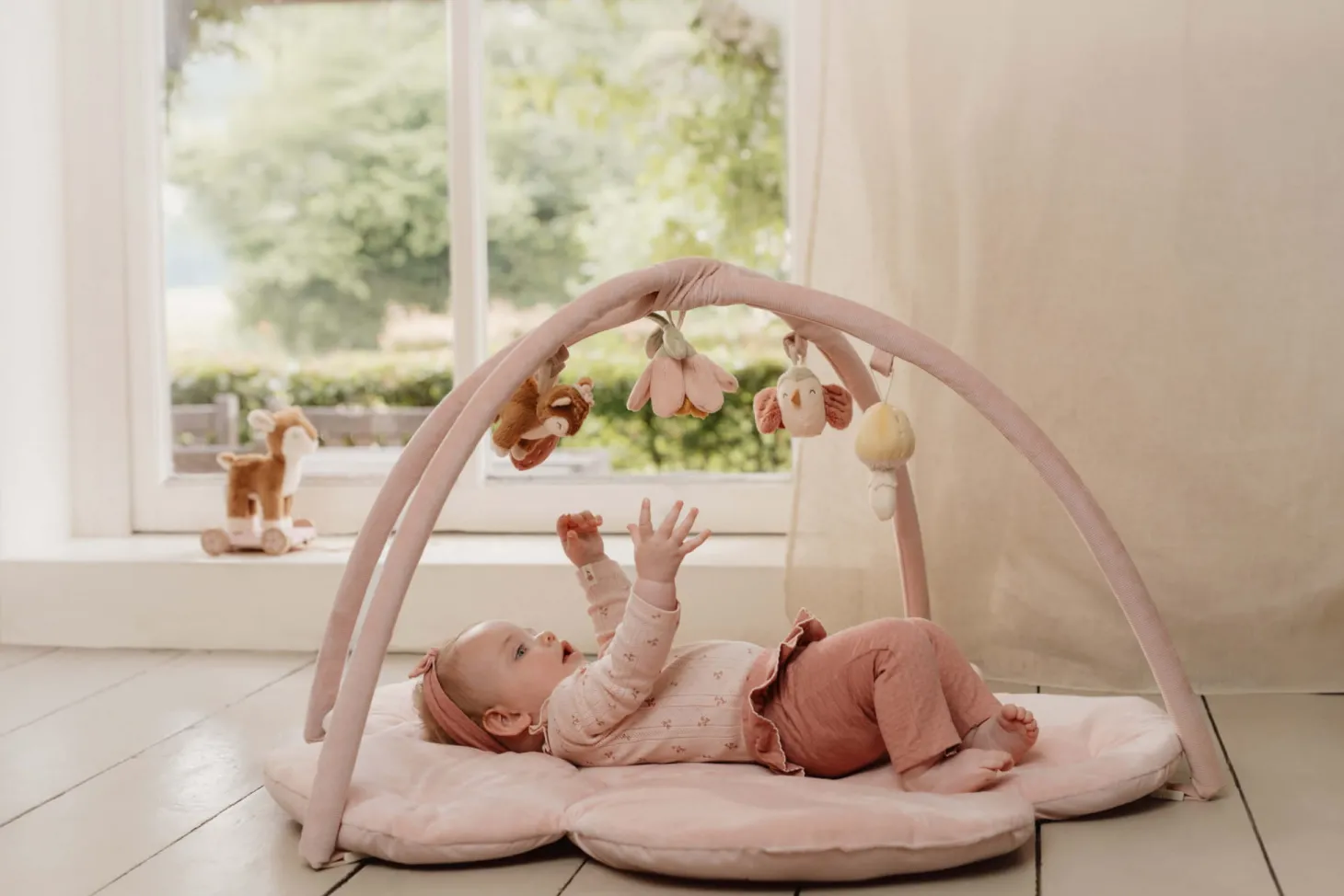 Mata aktywizująca z pałąkiem Fairy Garden