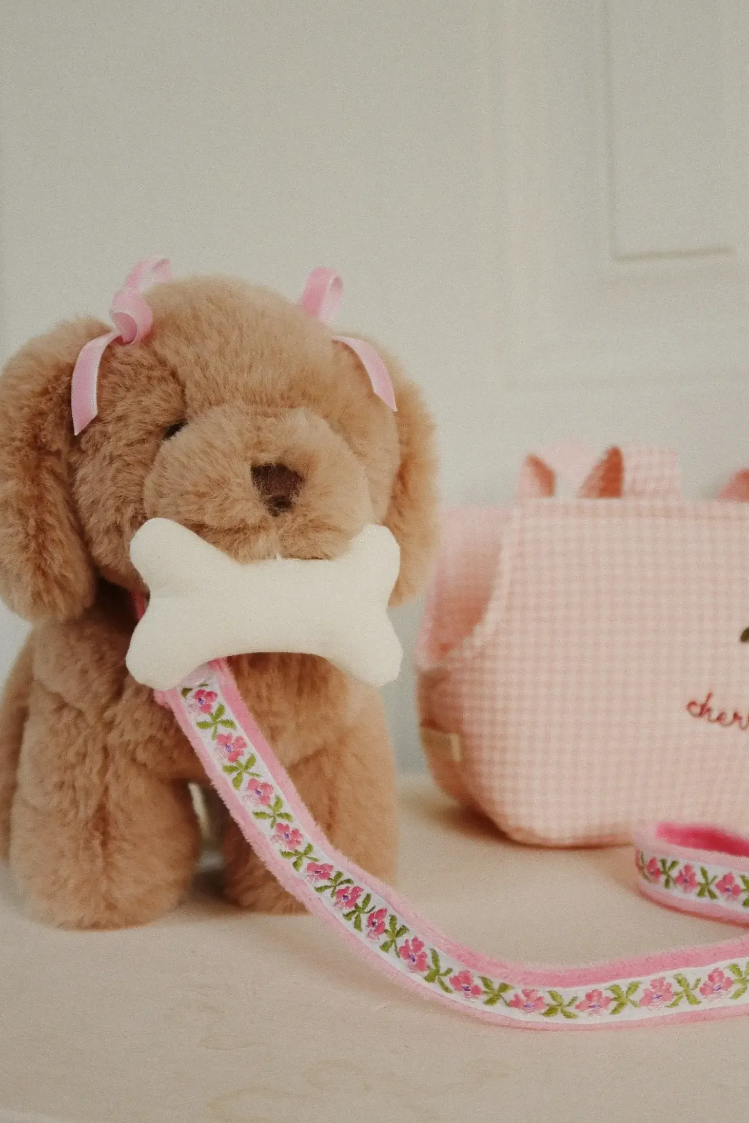 Piesek w torebce - pink check