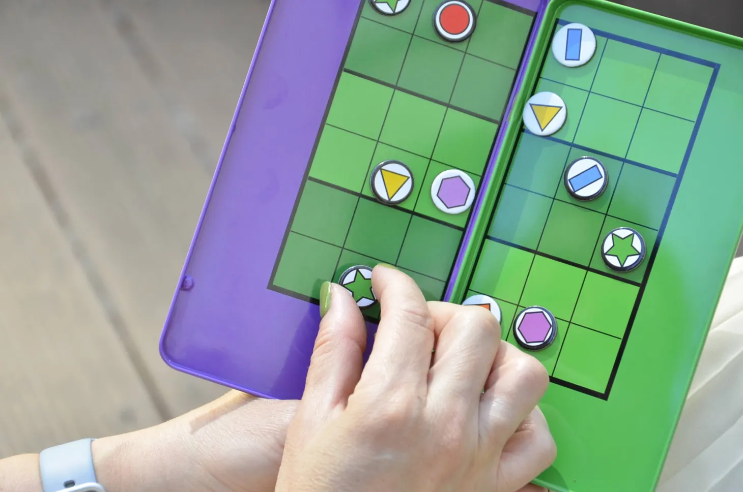 Podróżna gra magnetyczna - Sudoku Kształty