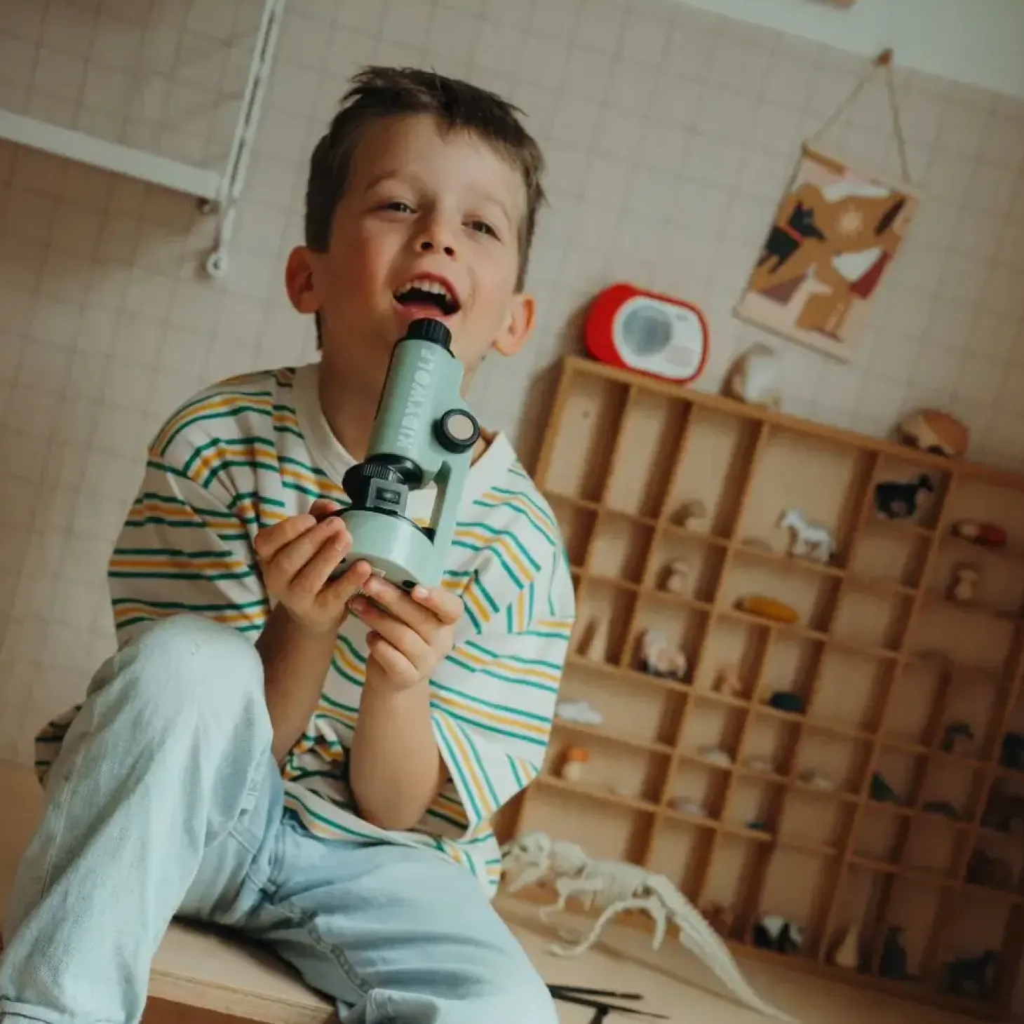 Przenośny mikroskop KIDYMICROSCOPE - zielony