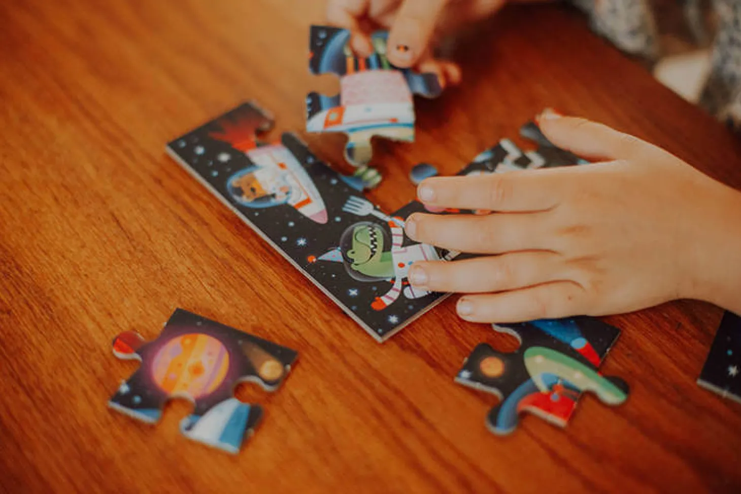 Puzzle-kartka z życzeniami Kosmos 12el. 3+