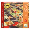 Puzzle ulice w mieście ze znakami drogowymi