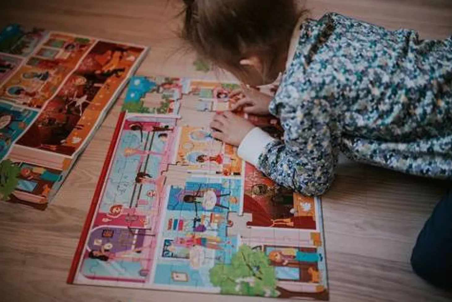 Puzzle w walizce Akademia tańca 100 elementów 6+