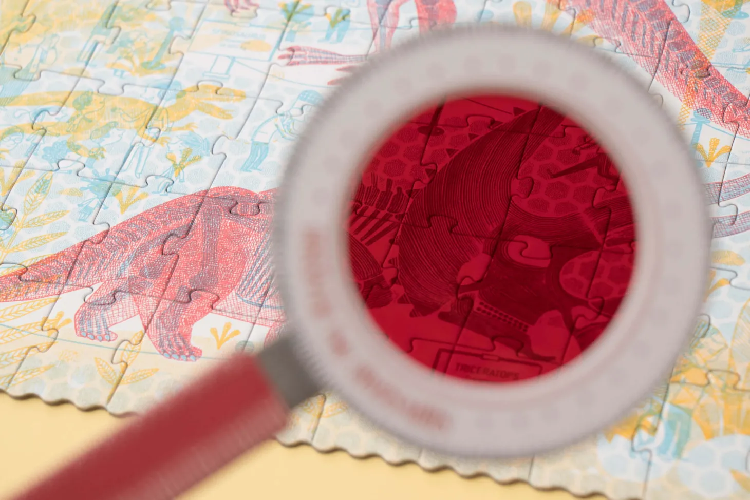 Puzzle z grą obserwacyjną Odkryj Dinozaury