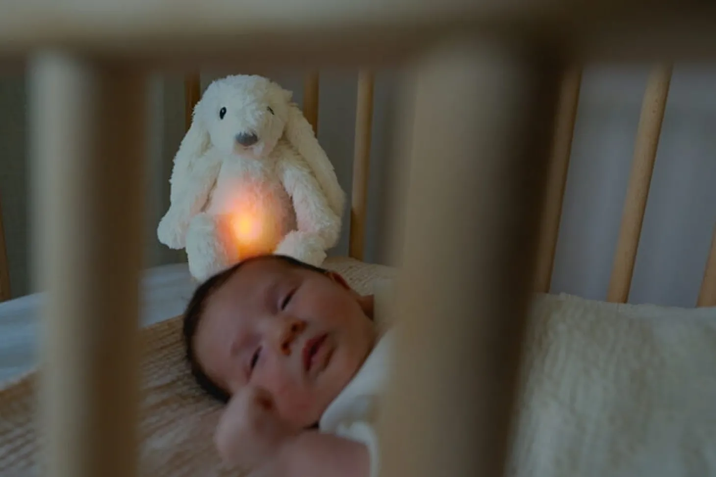 RO Szumiąca Lampka Nocna Królik White