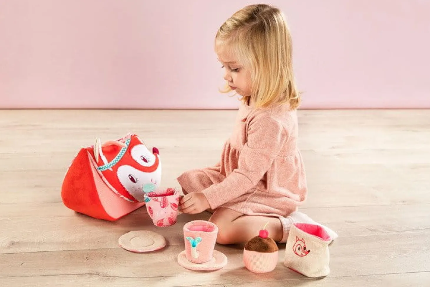 Serwis do herbaty Lisiczka Alice 18 m+
