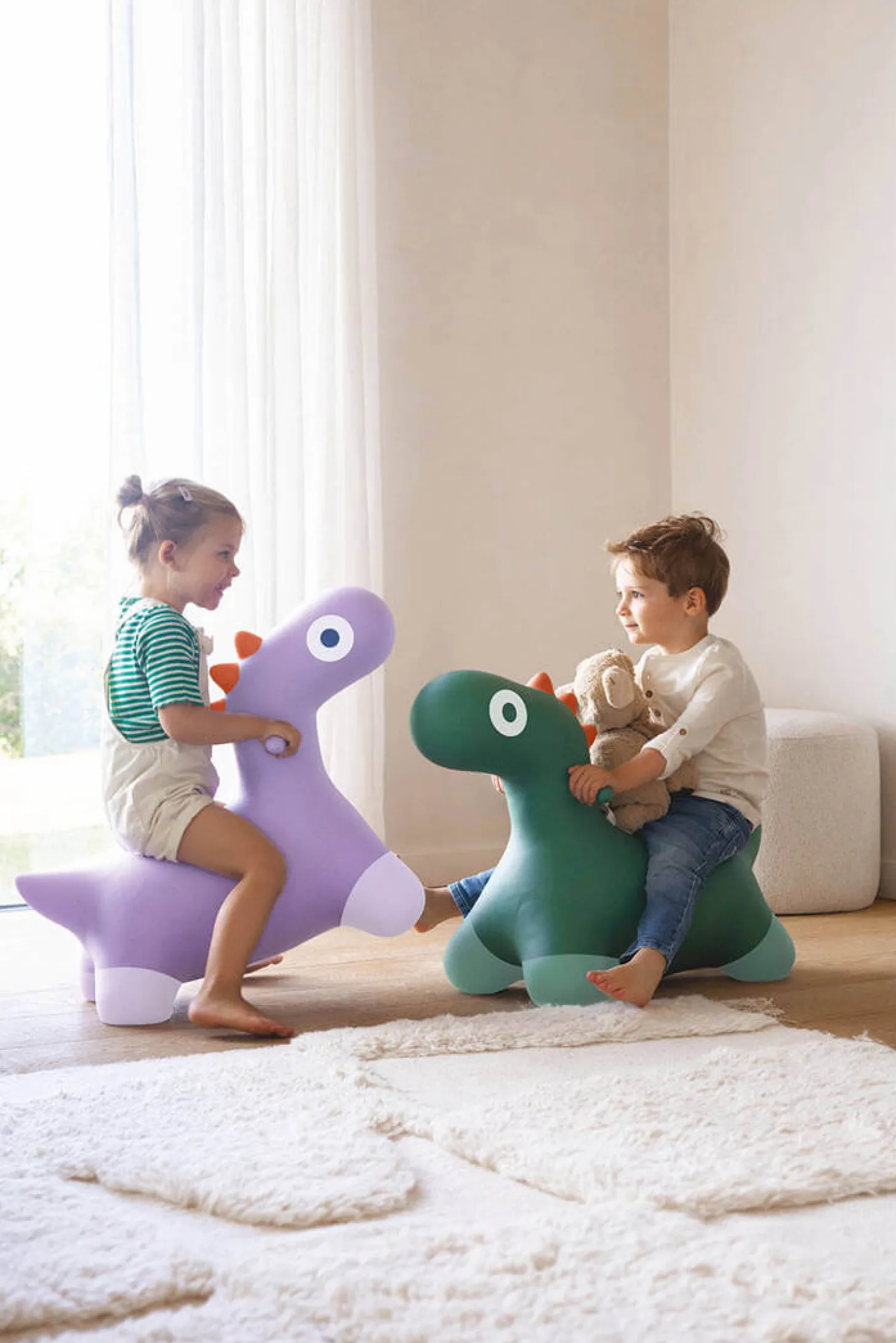 Skoczek Hoppi Dino - Lavender