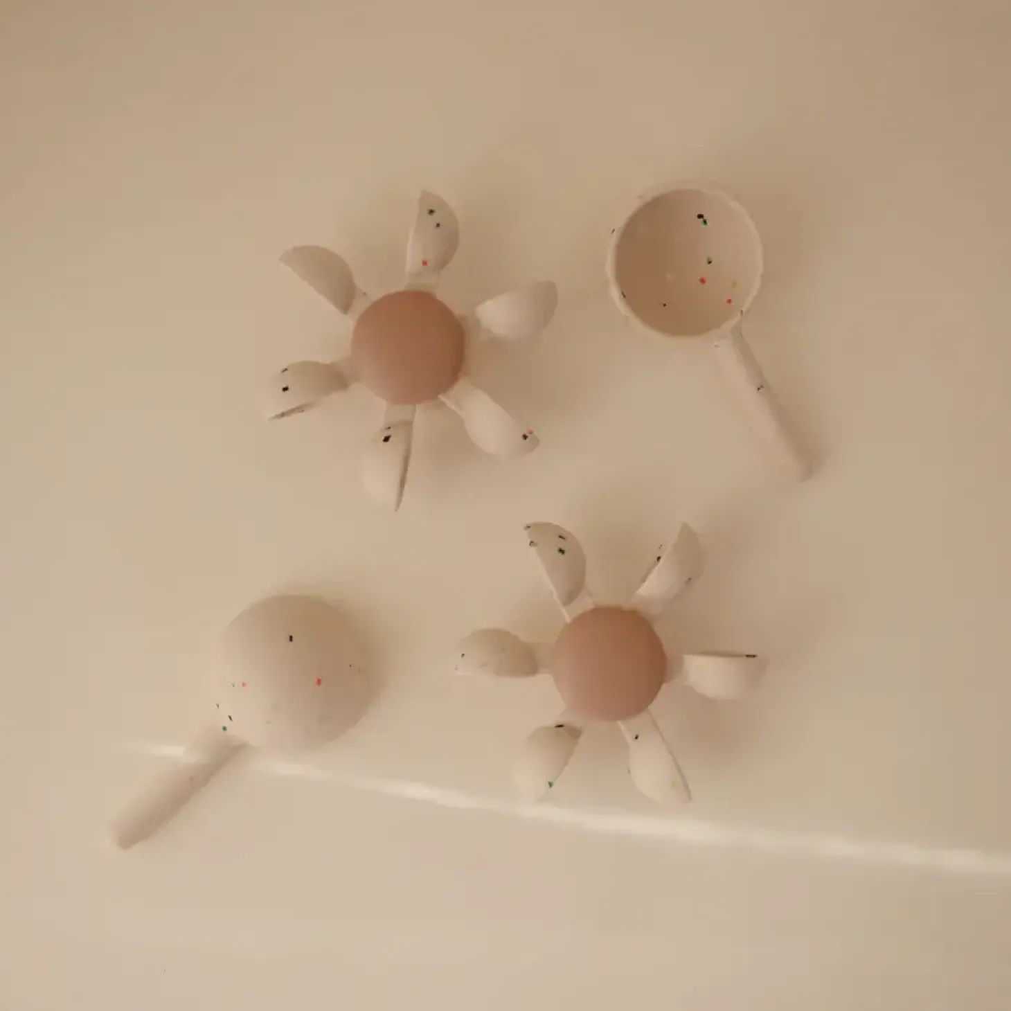 Spinner sensoryczny z przyssawką - Water Wheel