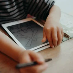 Tablet graficzny z szablonami do rysowania KIDYDRAW-MINI - galaktyka