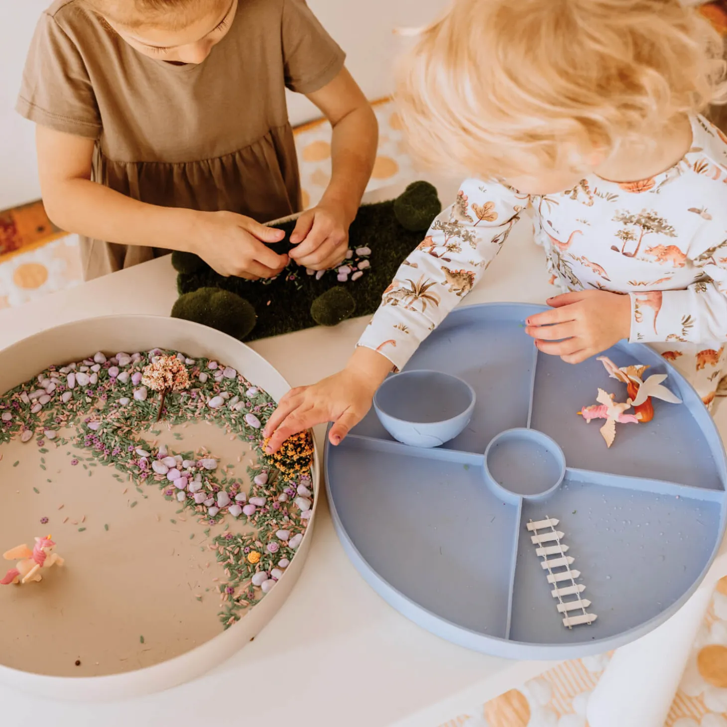Tacka sensoryczna Play Tray 2w1 - Soft Blue