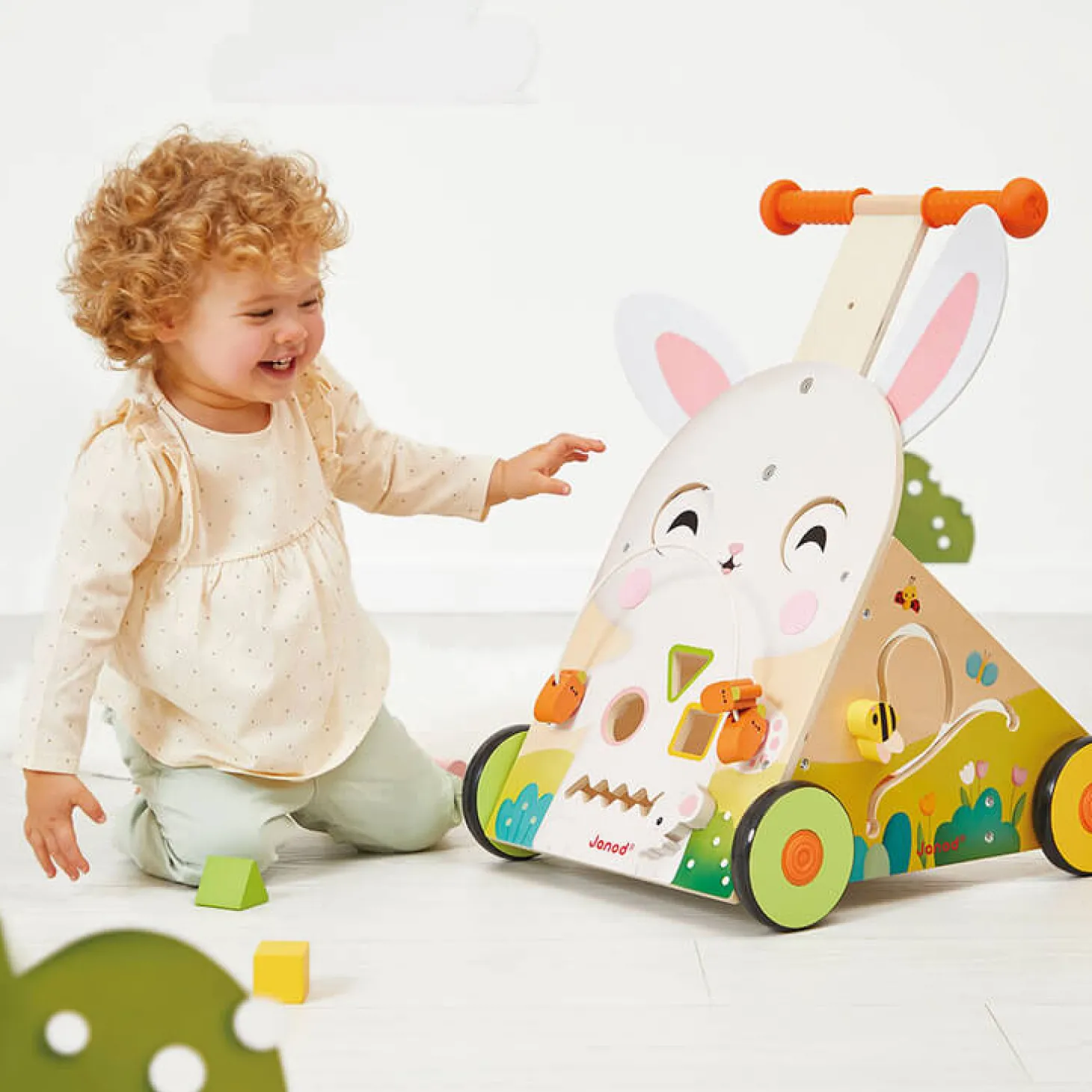 Wielofunkcyjny pchacz edukacyjny Farma 12 m+
