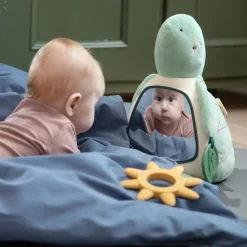 Zabawka aktywizująca z lusterkiem - Turbo the turtle