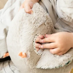 Zabawka sensoryczna Kurka Clucky z pisklętami