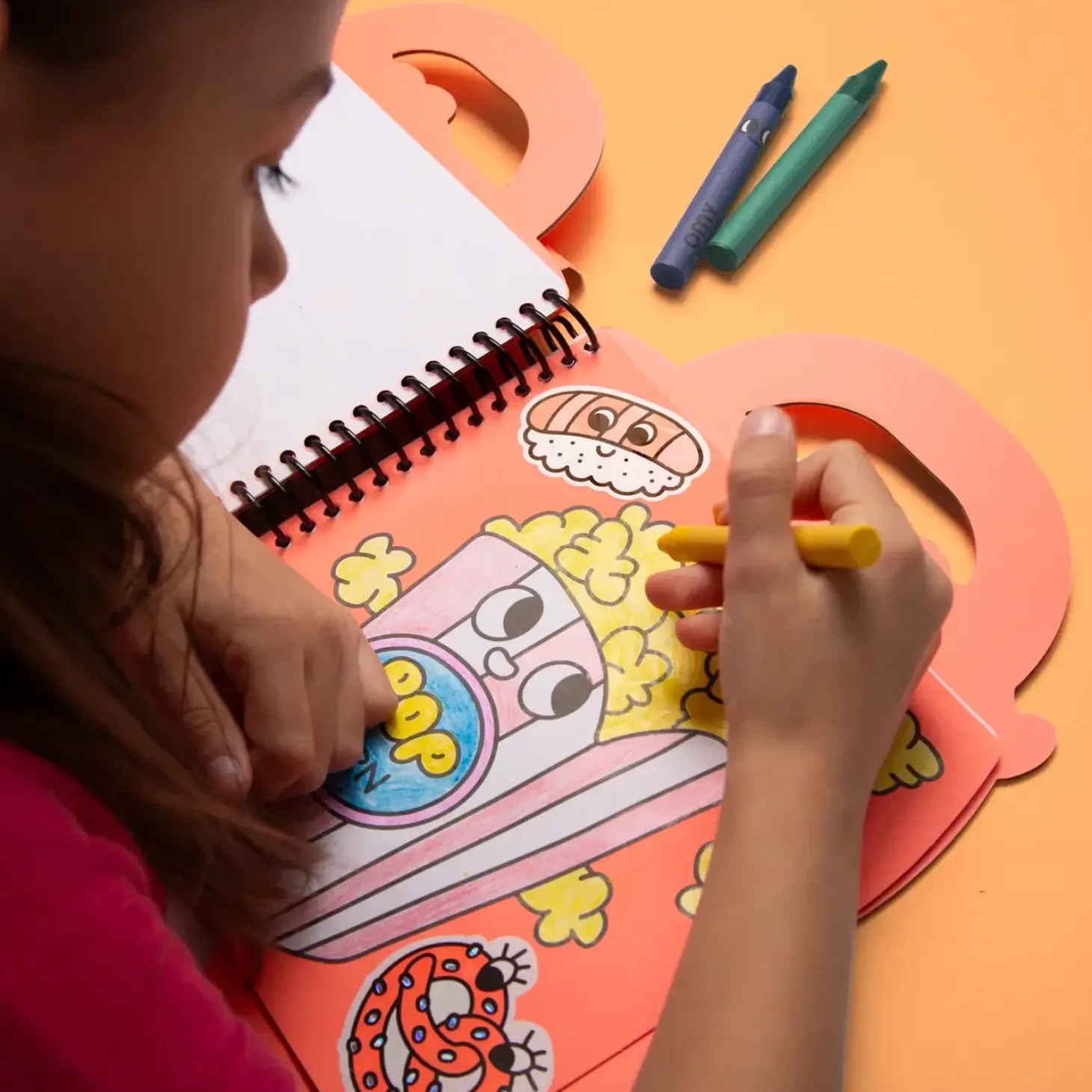Zestaw do kolorowania z naklejkami - Yummy