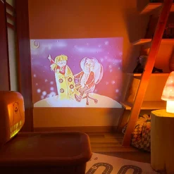 Zestaw startowy. Projektor YellowWall + 4 Multibajki